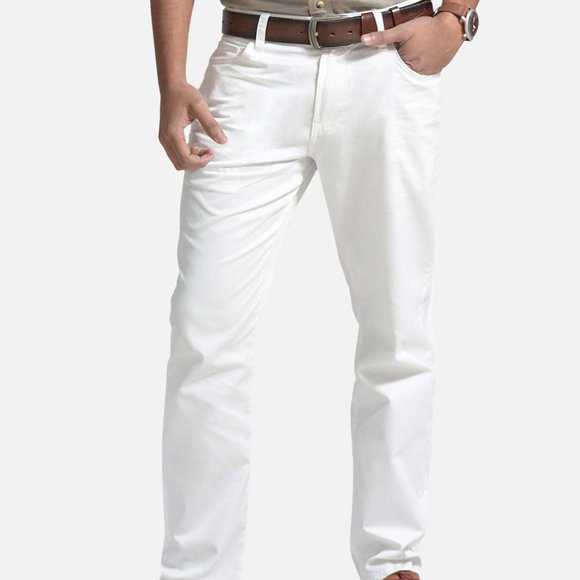 OLGYN Other - OLGYN Curved Pocket White Flat Front Chino Pant